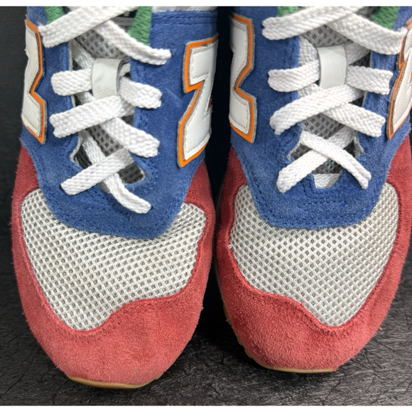 New Balance 574 Classics Youth Kids Size 5 - Picture 9 of 15